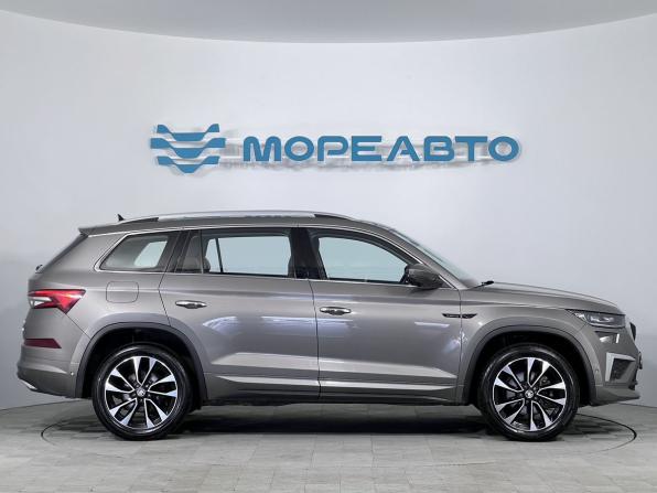 Skoda Kodiaq I Рестайлинг с пробегом 2023 года, цена 3 615 000 рублей, 104198 км, внедорожник, Автокод Объявления