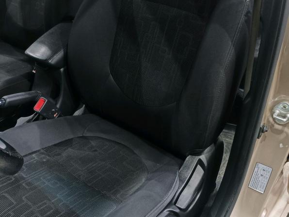 Kia Rio III с пробегом 2013 года, цена 940 000 рублей, 97340 км, хэтчбек, Автокод Объявления