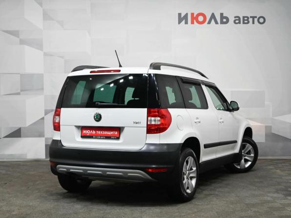 Skoda Yeti I с пробегом 2013 года, цена 920 000 рублей, 129850 км, внедорожник, Автокод Объявления