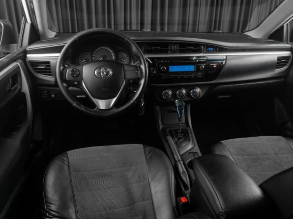 Toyota Corolla XI (E160 E170 E180) с пробегом 2015 года, цена 1 289 000 рублей, 253297 км, седан, Автокод Объявления