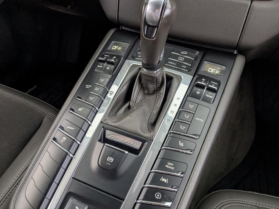 Porsche Macan I Москва  - изображение 30