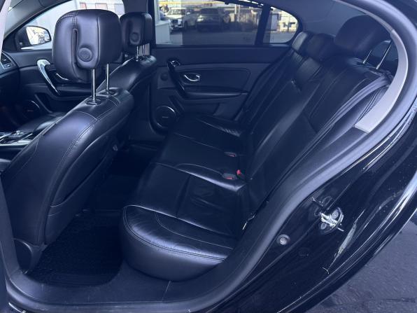Renault Latitude I с пробегом 2012 года, цена 995 000 рублей, 216159 км, седан, Автокод Объявления