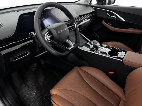 Omoda C5 I с пробегом 2023 года, цена 1 790 000 рублей, 88301 км, внедорожник, Автокод Объявления