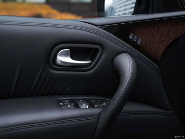 Infiniti QX56 II с пробегом 2013 года, цена 3 990 000 рублей, 42104 км, внедорожник, Автокод Объявления