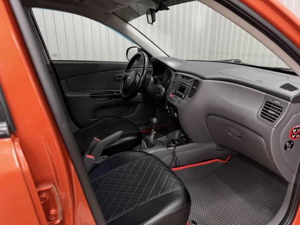 Kia Rio II Рестайлинг с пробегом 2010 года, цена 630 000 рублей, 161191 км, хэтчбек, Автокод Объявления