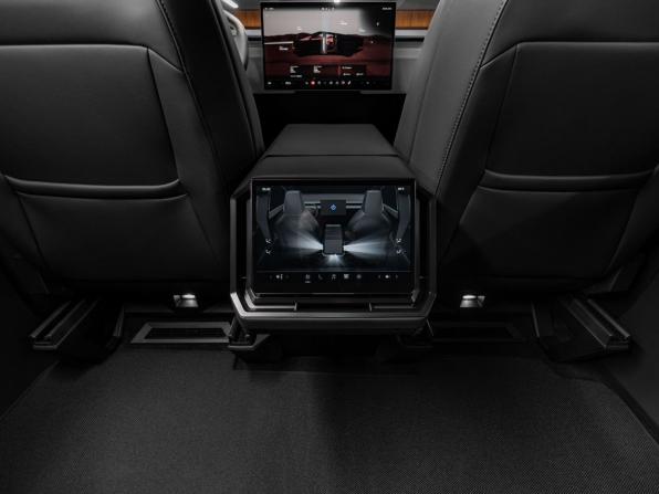 Tesla Cybertruck с пробегом 2024 года, цена 20 530 000 рублей, 140 км, пикап, Автокод Объявления