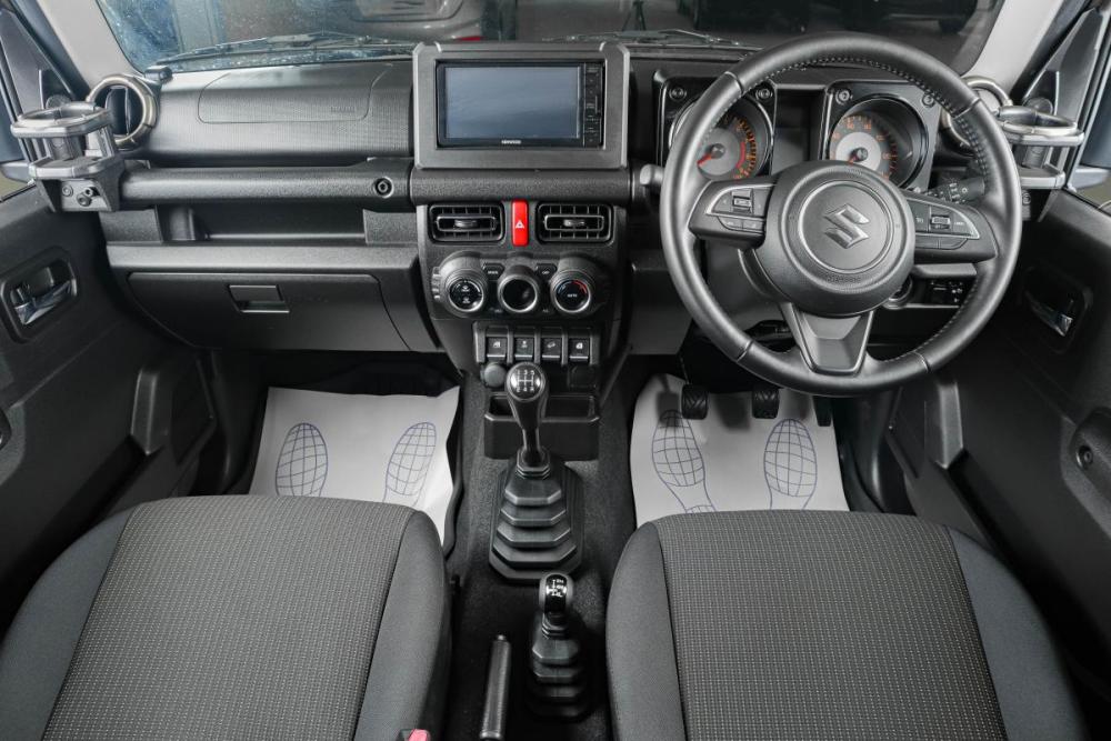 Suzuki Jimny IV Тюмень  - изображение 12
