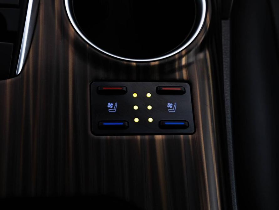 Toyota Camry VIII (XV70) Санкт-Петербург  - изображение 19