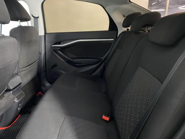 Lada (ВАЗ) Vesta I с пробегом 2019 года, цена 985 000 рублей, 115592 км, седан, Автокод Объявления