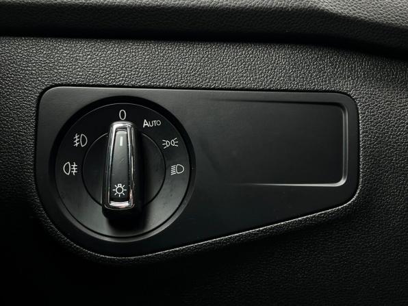 Volkswagen Tiguan II с пробегом 2020 года, цена 2 497 700 рублей, 105206 км, внедорожник, Автокод Объявления