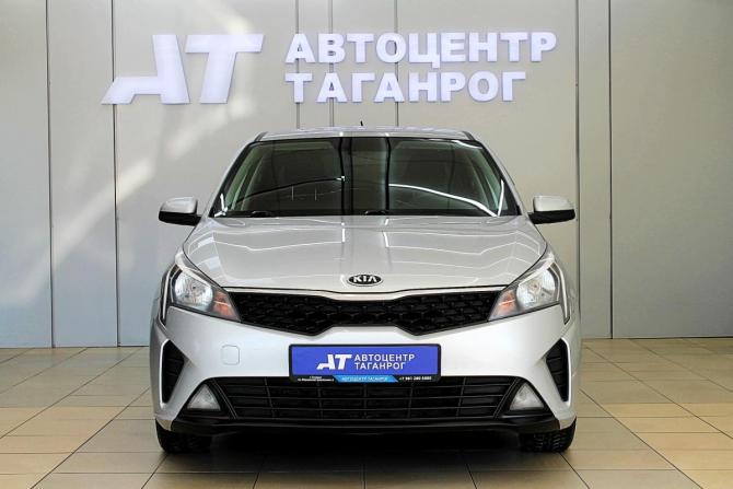 Kia Rio IV Рестайлинг с пробегом 2020 года, цена 1 699 000 рублей, 112000 км, седан, Автокод Объявления