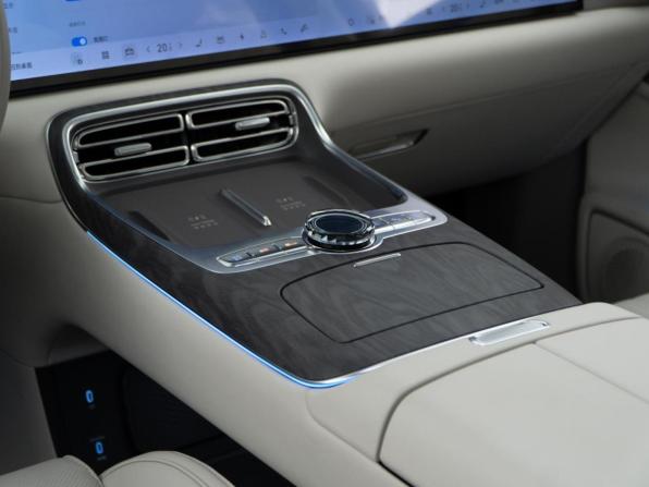 Geely Galaxy M9 с пробегом 2025 года, цена 6 638 888 рублей, 164 км, внедорожник, Автокод Объявления