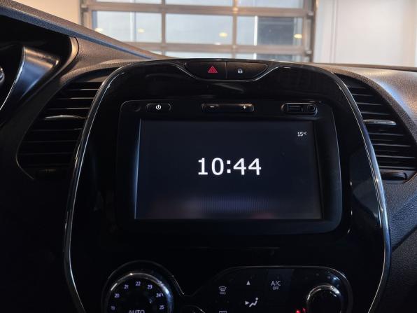 Renault Kaptur I с пробегом 2017 года, цена 1 000 000 рублей, 213913 км, внедорожник, Автокод Объявления