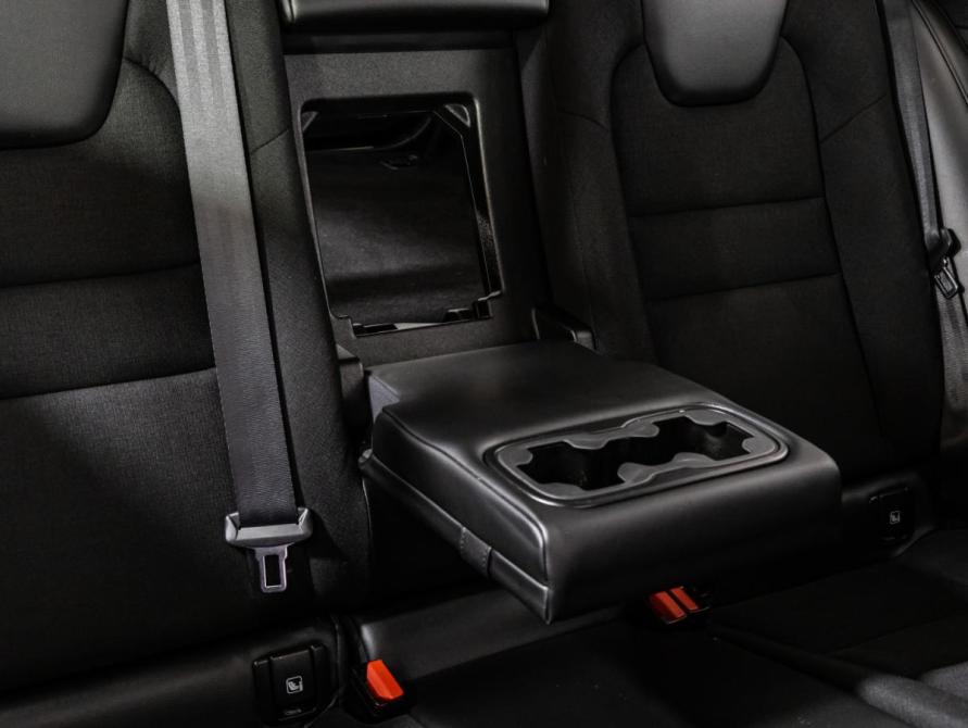 Volvo V60 II Санкт-Петербург  - изображение 24