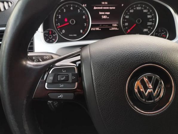 Volkswagen Touareg II с пробегом 2011 года, цена 1 729 000 рублей, 212195 км, внедорожник, Автокод Объявления