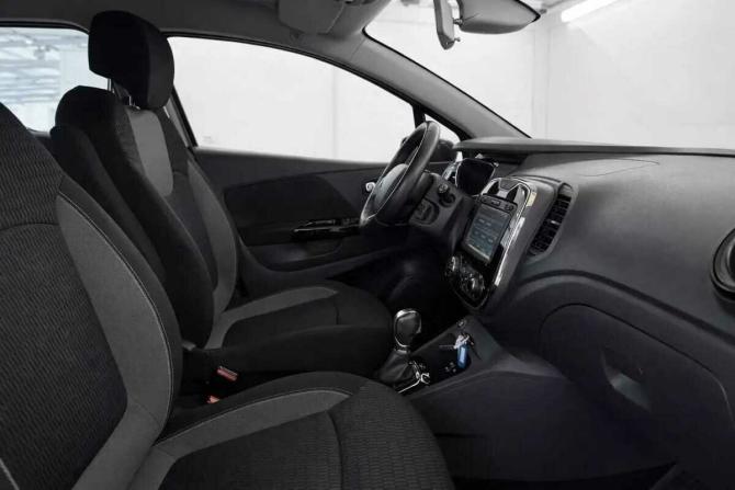 Renault Kaptur I с пробегом 2016 года, цена 1 275 000 рублей, 184378 км, внедорожник, Автокод Объявления