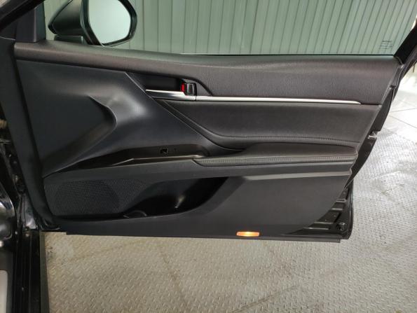 Toyota Camry VIII (XV70) Рестайлинг с пробегом 2021 года, цена 2 690 000 рублей, 125000 км, седан, Автокод Объявления
