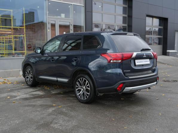 Mitsubishi Outlander III Рестайлинг 2 с пробегом 2017 года, цена 1 880 000 рублей, 196570 км, внедорожник, Автокод Объявления