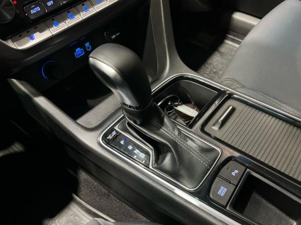 Hyundai Sonata VII (LF) Рестайлинг с пробегом 2017 года, цена 1 640 000 рублей, 148777 км, седан, Автокод Объявления