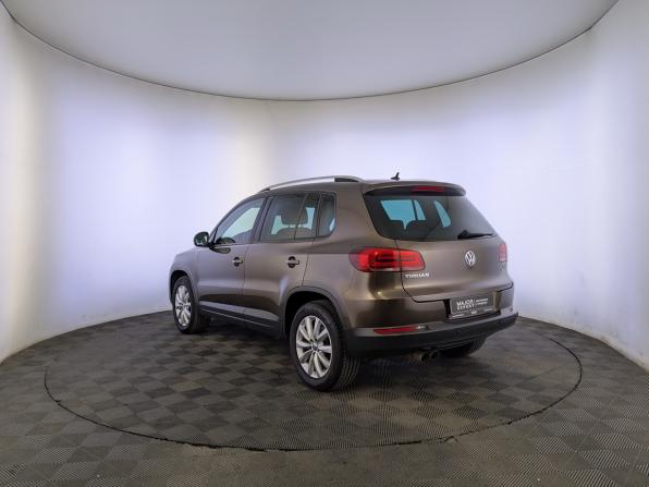 Volkswagen Tiguan I Рестайлинг с пробегом 2016 года, цена 1 650 000 рублей, 81666 км, внедорожник, Автокод Объявления