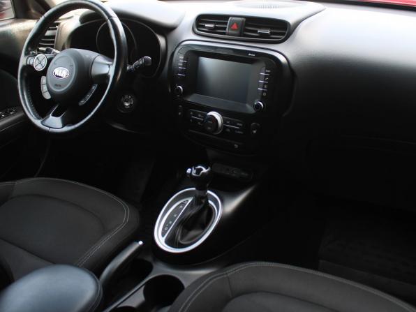Kia Soul II Рестайлинг с пробегом 2018 года, цена 1 510 000 рублей, 130155 км, хэтчбек, Автокод Объявления