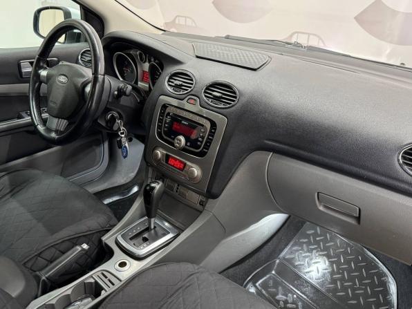 Ford Focus II Рестайлинг с пробегом 2010 года, цена 610 000 рублей, 187208 км, хэтчбек, Автокод Объявления