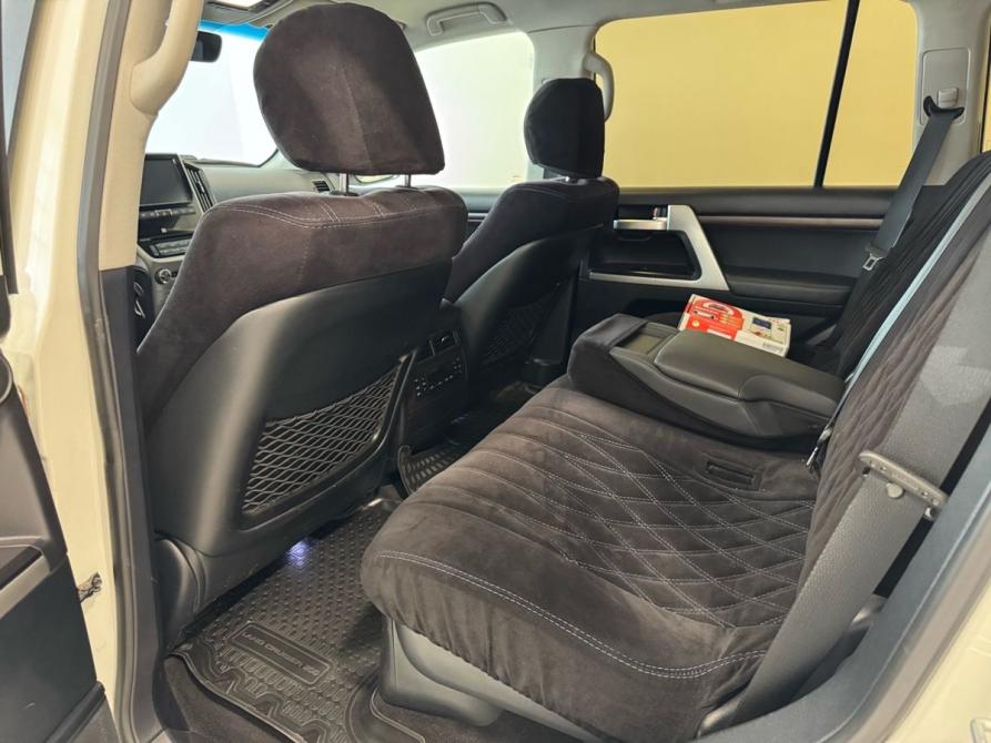 Toyota Land Cruiser 200 Series Рестайлинг 2 Омск  - изображение 13