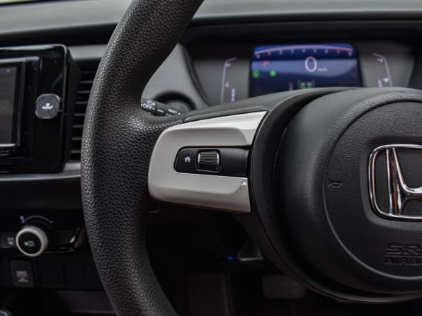 Honda Fit IV с пробегом 2022 года, цена 1 350 000 рублей, 107981 км, хэтчбек, Автокод Объявления