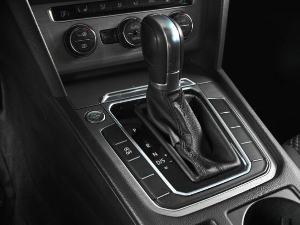 Volkswagen Passat B8 с пробегом 2016 года, цена 1 590 000 рублей, 183860 км, седан, Автокод Объявления