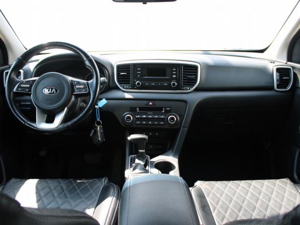 Kia Sportage IV Рестайлинг с пробегом 2019 года, цена 2 379 000 рублей, 87982 км, внедорожник, Автокод Объявления