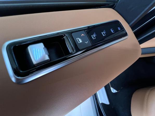 Land Rover Range Rover IV Рестайлинг с пробегом 2019 года, цена 8 550 000 рублей, 72000 км, внедорожник, Автокод Объявления