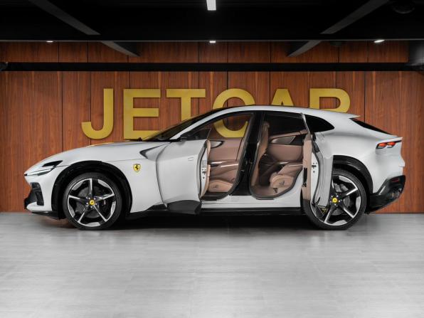 Ferrari Purosangue с пробегом 2023 года, цена 54 000 000 рублей, 14245 км, внедорожник, Автокод Объявления