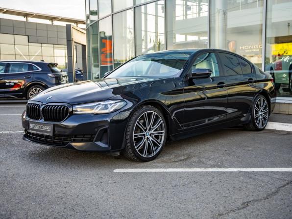 BMW 5 серии VII (G30/G31/G38) Рестайлинг с пробегом 2020 года, цена 4 098 000 рублей, 86325 км, седан, Автокод Объявления
