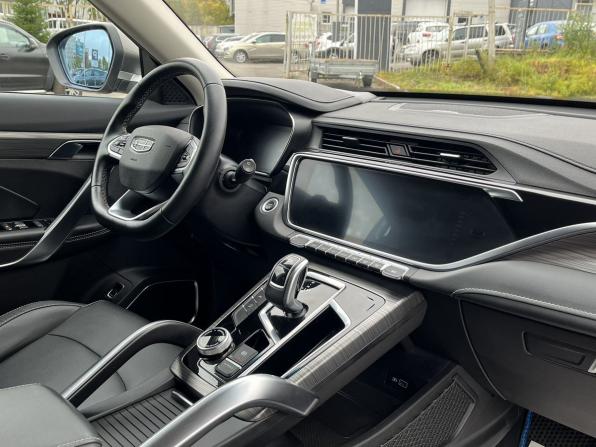 Geely Atlas Pro с пробегом 2023 года, цена 2 225 000 рублей, 28200 км, внедорожник, Автокод Объявления
