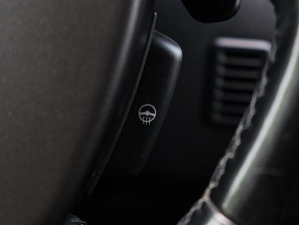 Land Rover Discovery IV Рестайлинг с пробегом 2013 года, цена 2 290 000 рублей, 179308 км, внедорожник, Автокод Объявления