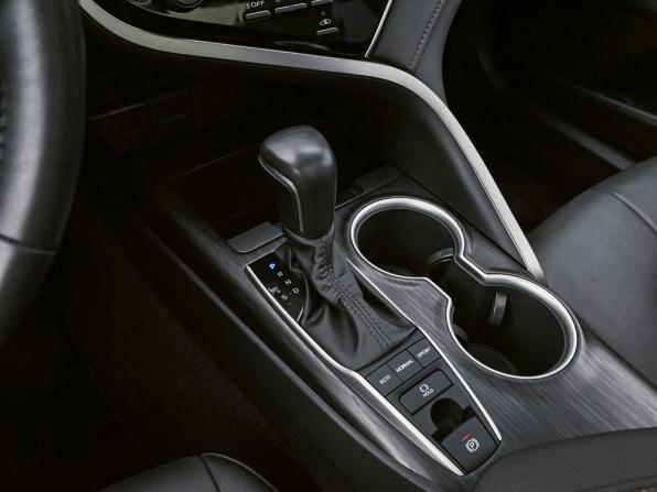 Toyota Camry VIII (XV70) Рестайлинг с пробегом 2023 года, цена 3 645 000 рублей, 31700 км, седан, Автокод Объявления