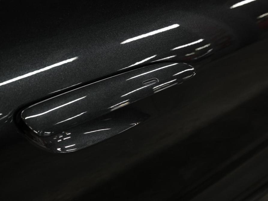 Porsche Taycan I Москва  - изображение 24