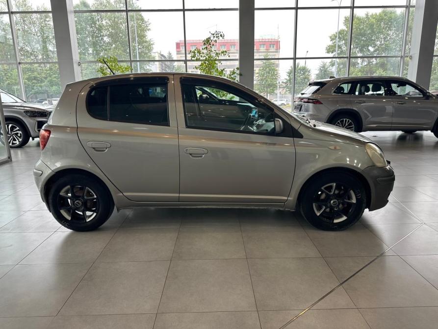 Toyota Vitz I (P10) Новосибирск  - изображение 4