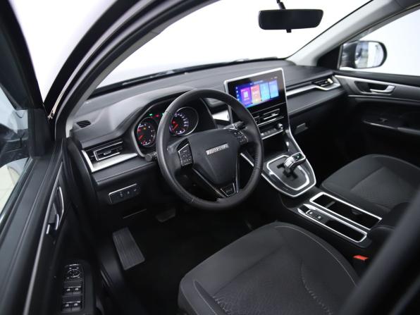 Haval M6 II с пробегом 2023 года, цена 1 700 000 рублей, 45452 км, внедорожник, Автокод Объявления