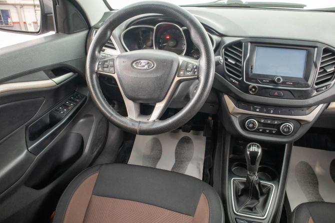 Lada (ВАЗ) Vesta I с пробегом 2016 года, цена 849 000 рублей, 140000 км, седан, Автокод Объявления