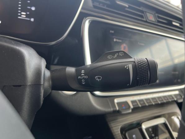 Geely Atlas Pro с пробегом 2022 года, цена 2 015 900 рублей, 39841 км, внедорожник, Автокод Объявления
