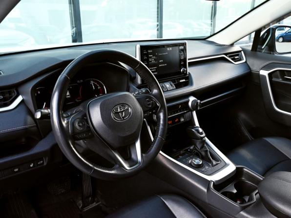Toyota RAV4 V (XA50) с пробегом 2022 года, цена 3 950 000 рублей, 50186 км, внедорожник, Автокод Объявления