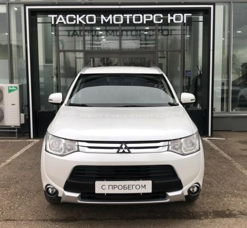 Mitsubishi Outlander III Рестайлинг с пробегом 2014 года, цена 1 436 400 рублей, 173956 км, внедорожник, Автокод Объявления