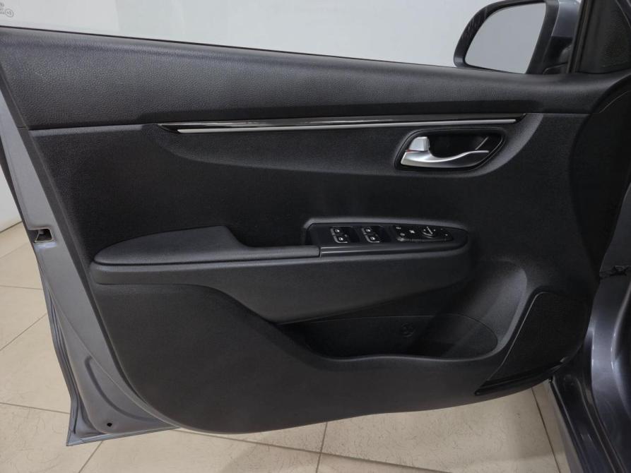 Kia Rio IV Альметьевск  - изображение 7