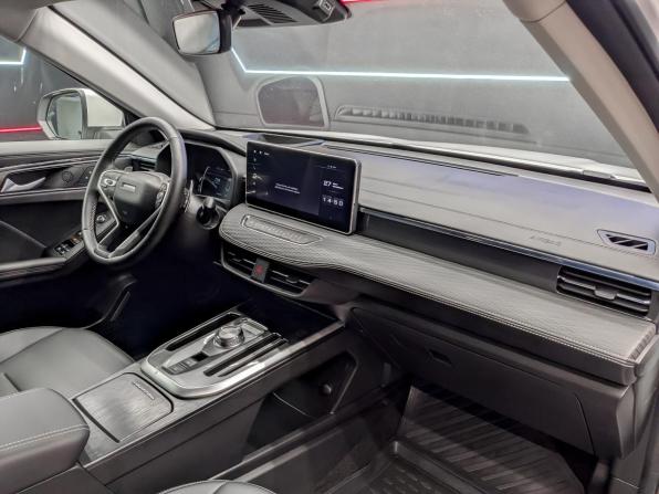 Haval Jolion I с пробегом 2023 года, цена 1 895 000 рублей, 27981 км, внедорожник, Автокод Объявления