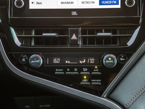 Toyota Camry VIII (XV70) Рестайлинг с пробегом 2021 года, цена 2 998 000 рублей, 72720 км, седан, Автокод Объявления