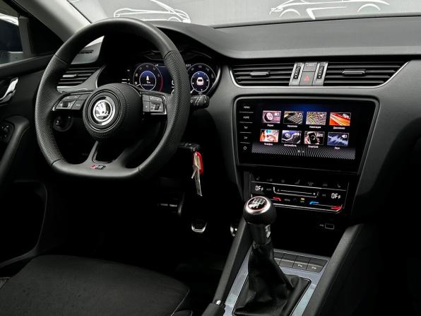 Skoda Octavia III (A7) Рестайлинг с пробегом 2020 года, цена 2 059 000 рублей, 93578 км, лифтбек, Автокод Объявления