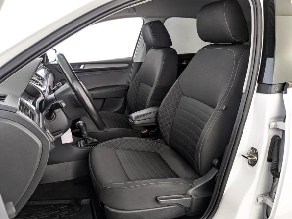 Skoda Rapid I Рестайлинг с пробегом 2018 года, цена 1 310 000 рублей, 117253 км, лифтбек, Автокод Объявления