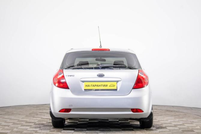 Kia Ceed I с пробегом 2007 года, цена 349 000 рублей, 186121 км, хэтчбек, Автокод Объявления