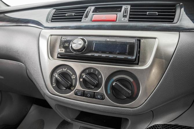 Mitsubishi Lancer IX с пробегом 2004 года, цена 349 000 рублей, 273000 км, седан, Автокод Объявления